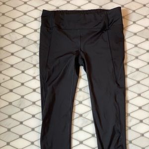 Black Athleta leggings. EUC. 7/8 length.